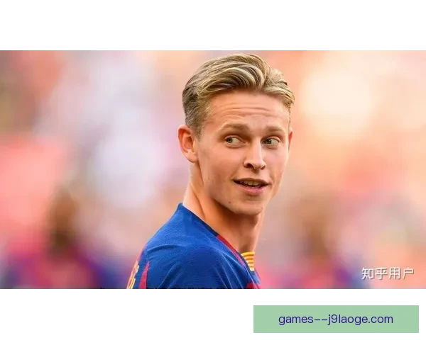 吕克德容再度夺得荷甲金靴 赛季表现堪称完美 吕克德容再度夺得荷甲金靴 赛季表现堪称完美